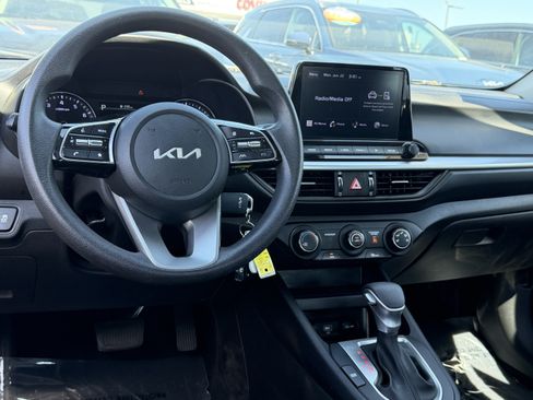Certified 2023 Kia Forte LXS FWD image 23