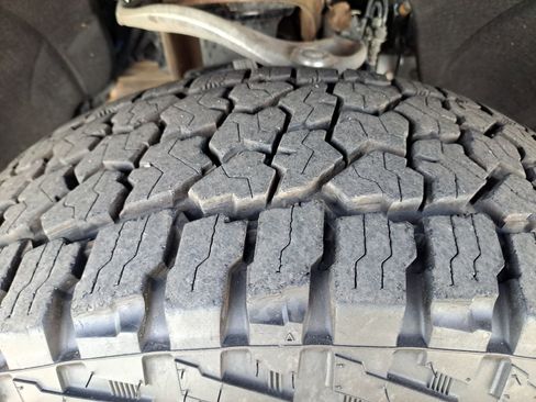 Used 2023 GMC Sierra 1500 SLE image 15