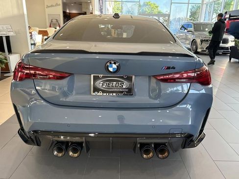 Used 2025 BMW M4 Coupe w/ M Carbon Exterior Package image 4