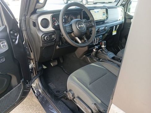 New 2026 Jeep Wrangler Sport S image 39