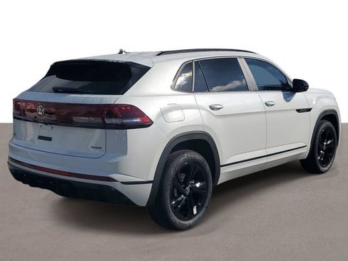 New 2026 Volkswagen Atlas Cross Sport SEL R-Line AWD/4WD image 4