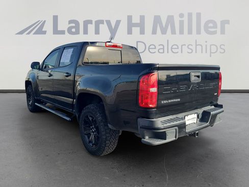Used 2022 Chevrolet Colorado Z71 w/ Z71 Midnight Edition image 3