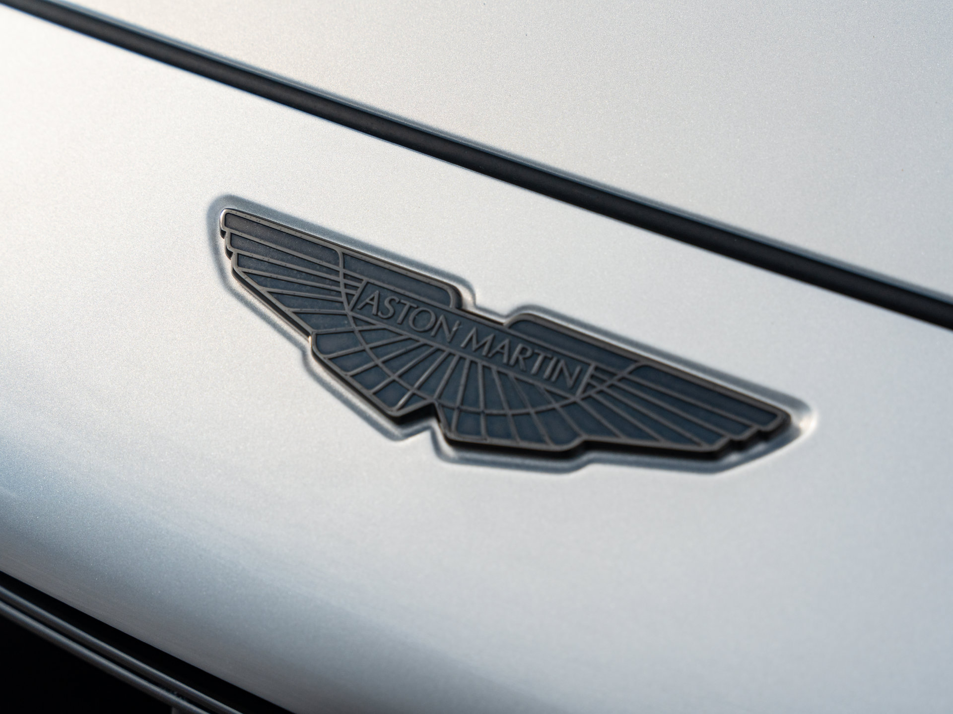 Used 2023 Aston Martin DBX 707 AWD/4WD image 15
