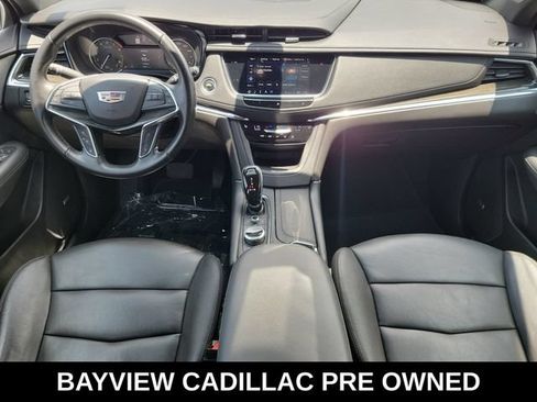 Used 2021 Cadillac XT5 Premium Luxury FWD image 18
