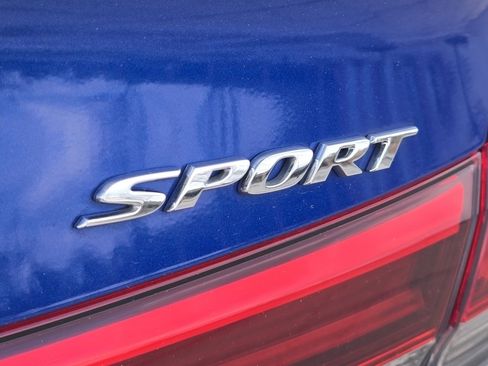 Certified 2024 Honda Civic Sport image 11