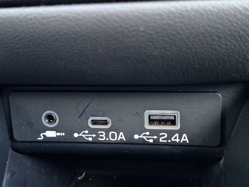 Used 2025 Subaru Outback Wilderness AWD/4WD image 20