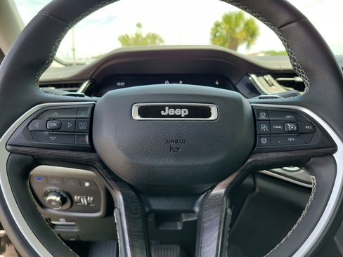 Used 2022 Jeep Grand Cherokee Limited 4xe AWD/4WD image 19