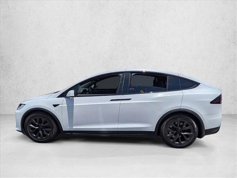 Used 2023 Tesla Model X AWD/4WD image 8