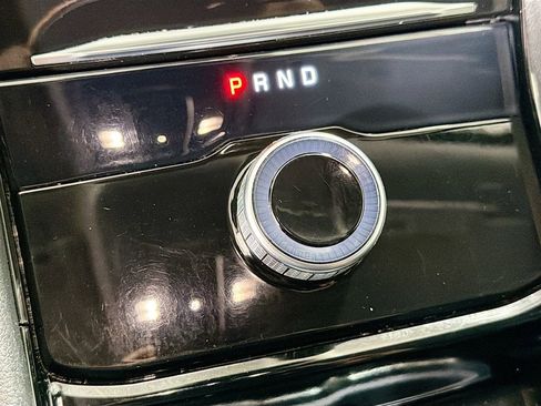 Used 2021 Jeep Grand Cherokee L Laredo w/ Luxury Tech Group I image 17