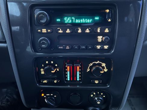 Used 2008 GMC Envoy SLE w/ Sun And Sound Package image 19