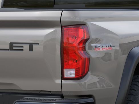 New 2026 Chevrolet Colorado Trail Boss AWD/4WD image 11