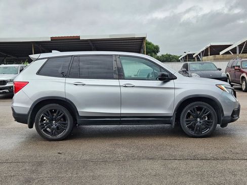 Used 2021 Honda Passport Sport image 4