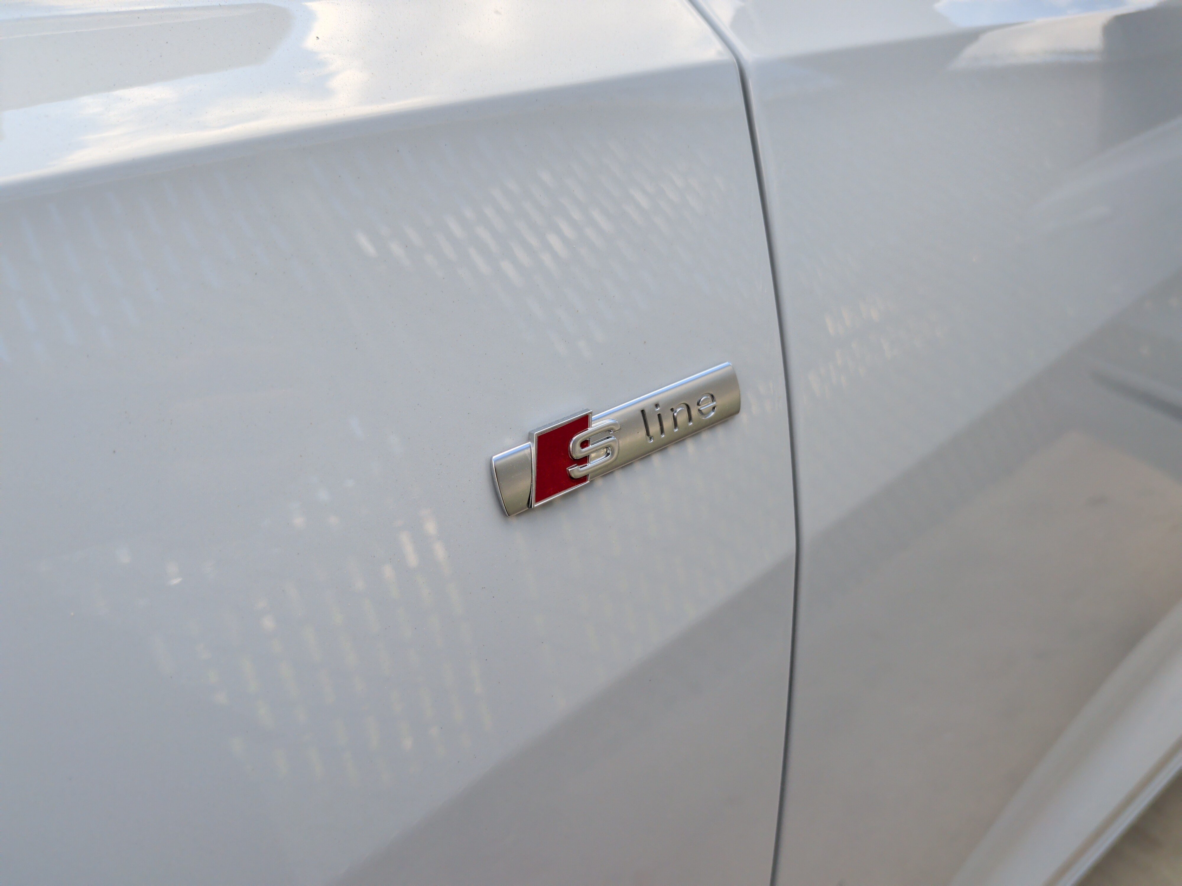 Used 2023 Audi Q8 Prestige AWD/4WD image 37