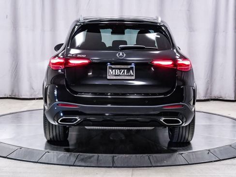 Certified 2026 Mercedes-Benz GLC 300 image 3