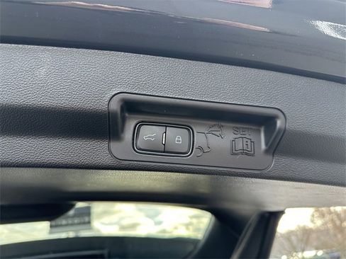 Certified 2022 Ford Explorer Timberline image 45