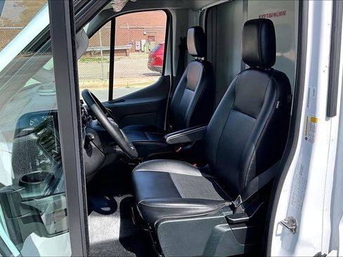 Certified 2023 Ford Transit 350 DRW RWD image 23