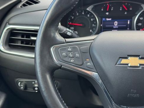 Used 2020 Chevrolet Equinox LT image 23