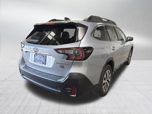 Used 2020 Subaru Outback Premium w/ Popular Package #1 AWD/4WD image 7