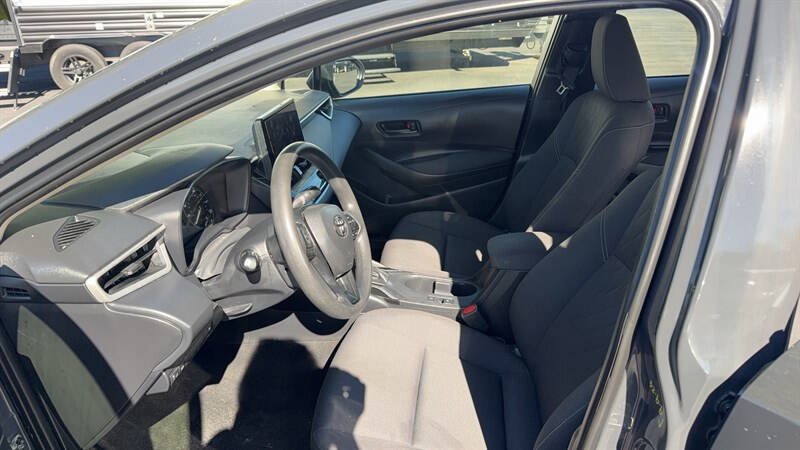 Used 2023 Toyota Corolla LE FWD image 16