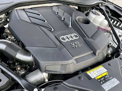 Used 2024 Audi A8 L 3.0T w/ Comfort Plus Package image 34