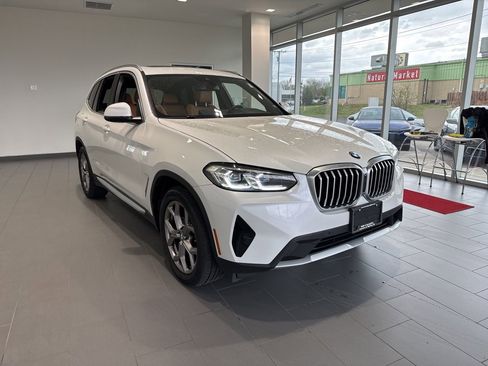 Certified 2023 BMW X3 xDrive30i w/ Convenience Package w/ZPA AWD/4WD image 2