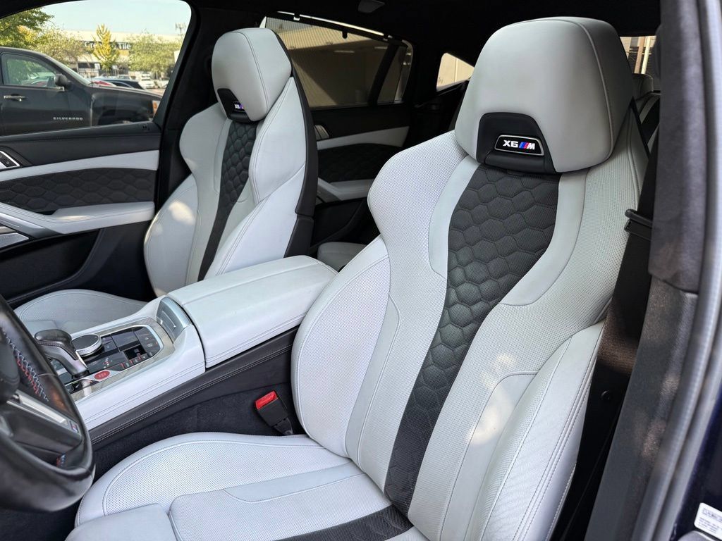 Used 2021 BMW X6 M w/ Executive Package AWD/4WD image 15