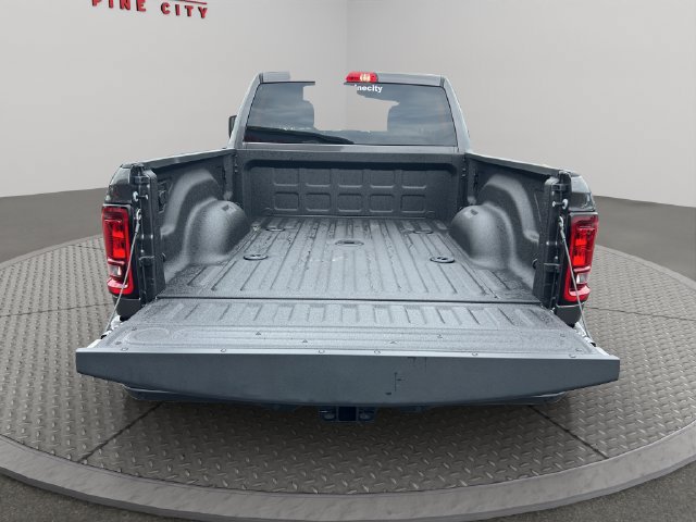 New 2026 RAM 3500 Big Horn AWD/4WD image 24
