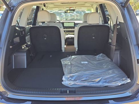 New 2025 Kia Telluride EX image 12