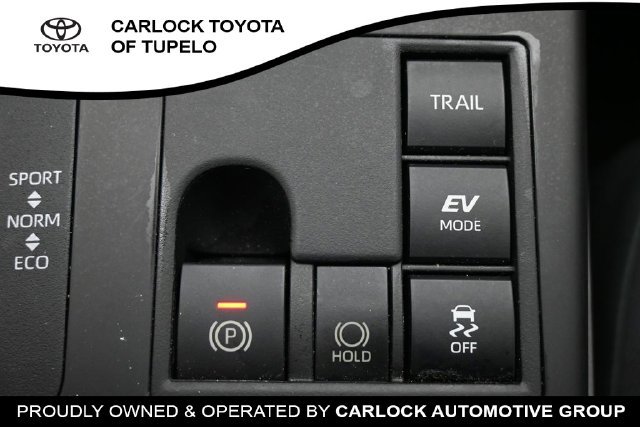 Used 2023 Toyota Highlander LE AWD/4WD image 39