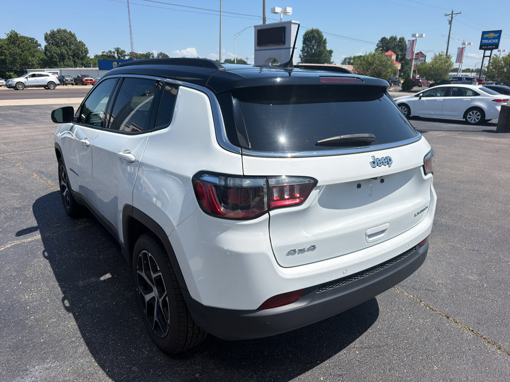Used 2024 Jeep Compass Limited AWD/4WD image 5