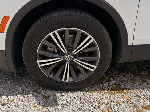 Used 2024 Volkswagen Tiguan Wolfsburg Edition image 11