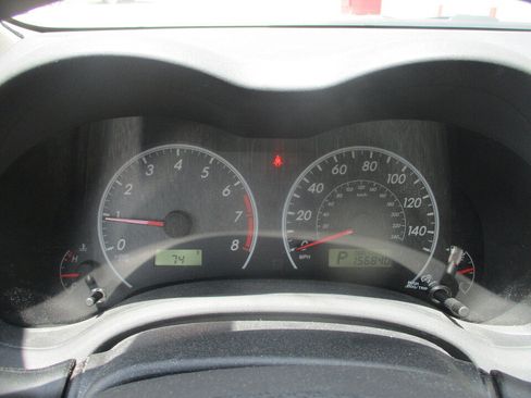 Used 2013 Toyota Corolla LE FWD image 28