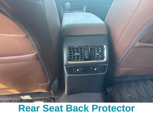 Used 2017 Subaru Outback 3.6R Touring w/ Popular Package #5A AWD/4WD image 11