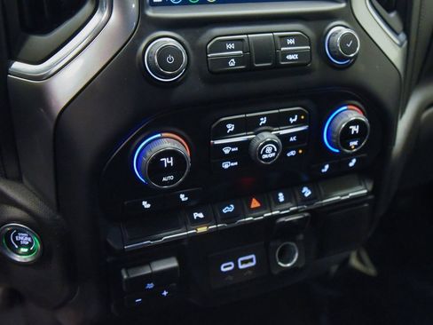 Used 2022 Chevrolet Silverado 2500 LT w/ All Star Edition image 17