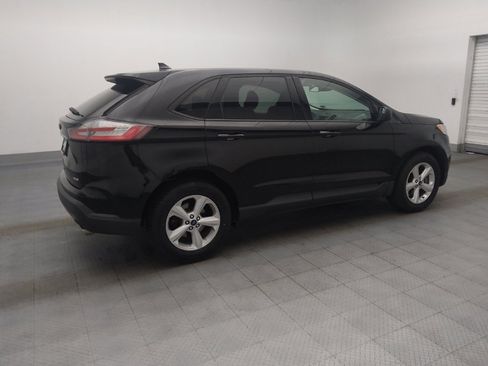 Used 2019 Ford Edge SE FWD image 10
