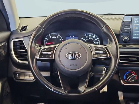 Used 2021 Kia Seltos S AWD/4WD image 14