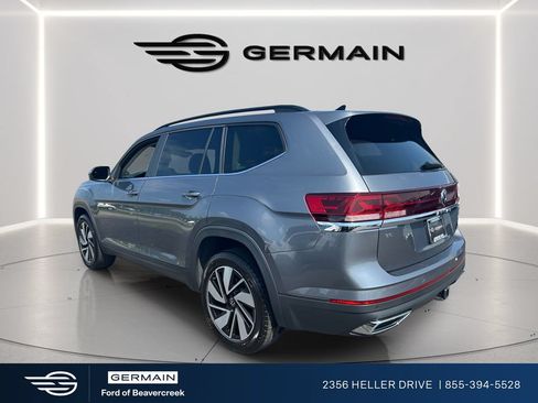 Used 2024 Volkswagen Atlas SE AWD/4WD image 6