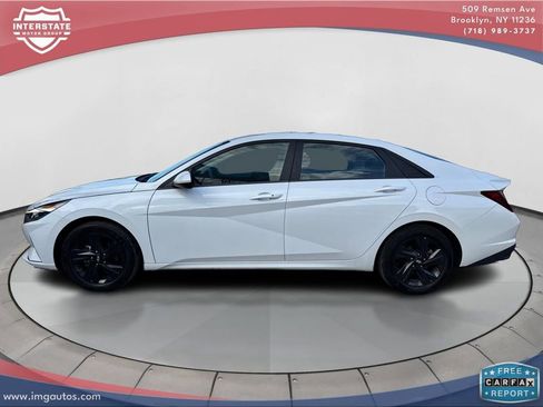 Used 2022 Hyundai Elantra SEL image 4