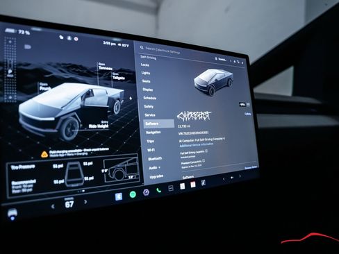 Used 2024 Tesla Cybertruck Cyberbeast AWD/4WD image 67
