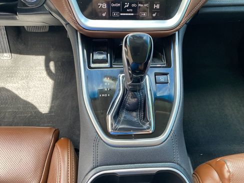 Used 2020 Subaru Outback Touring XT AWD/4WD image 22