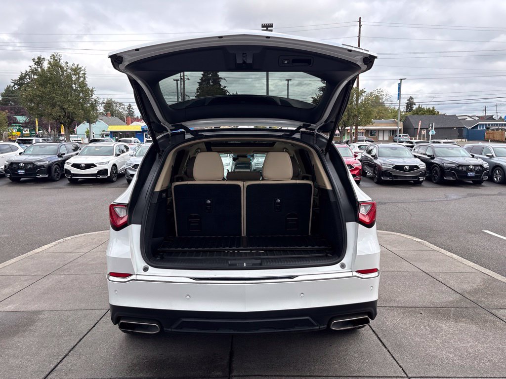 Used 2024 Acura MDX w/ Technology Package AWD/4WD image 8