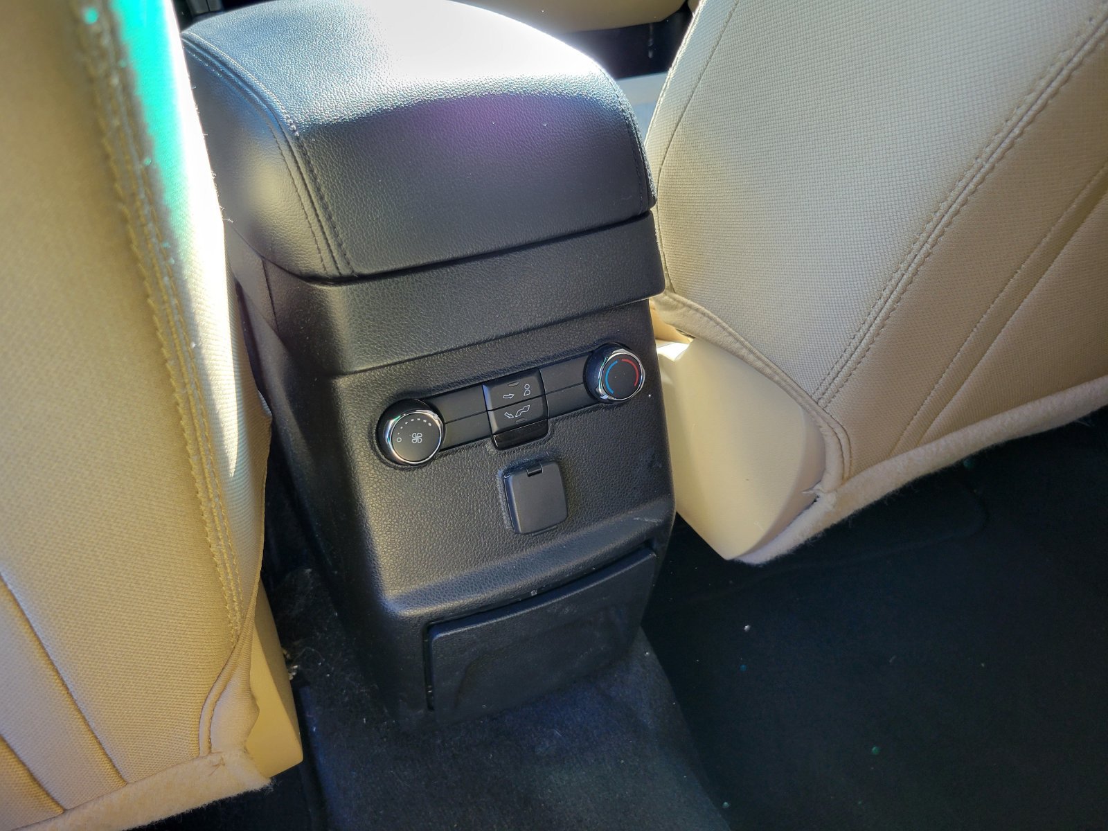 Used 2017 Ford Explorer 4WD image 29