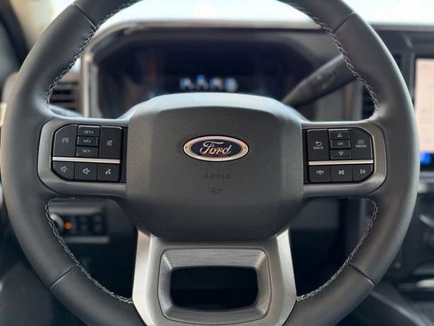 New 2026 Ford F250 Lariat w/ FX4 Off-Road Package AWD/4WD image 23