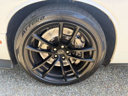 Used 2023 Dodge Challenger SRT Hellcat RWD image 27