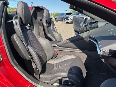 Used 2022 Chevrolet Corvette Stingray Preferred Conv w/ Z51 Performance Package RWD image 14