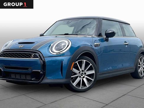Certified 2023 MINI Cooper S FWD image 1