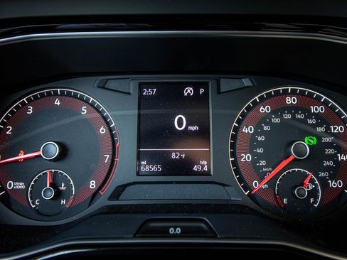 Used 2021 Volkswagen Jetta SE w/ SE Cold Weather Package image 38