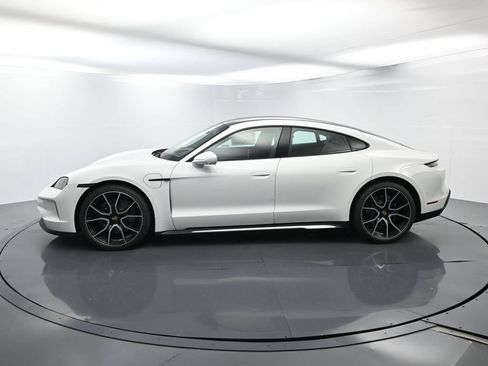 Certified 2025 Porsche Taycan AWD/4WD image 2