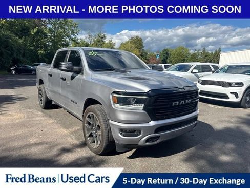 Used 2023 RAM 1500 Laramie AWD/4WD image 1