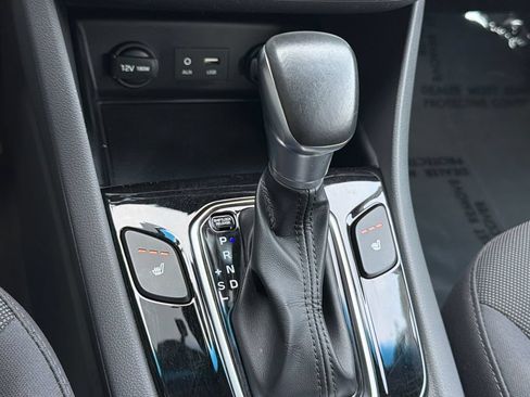 Used 2019 Hyundai Ioniq SEL FWD image 31